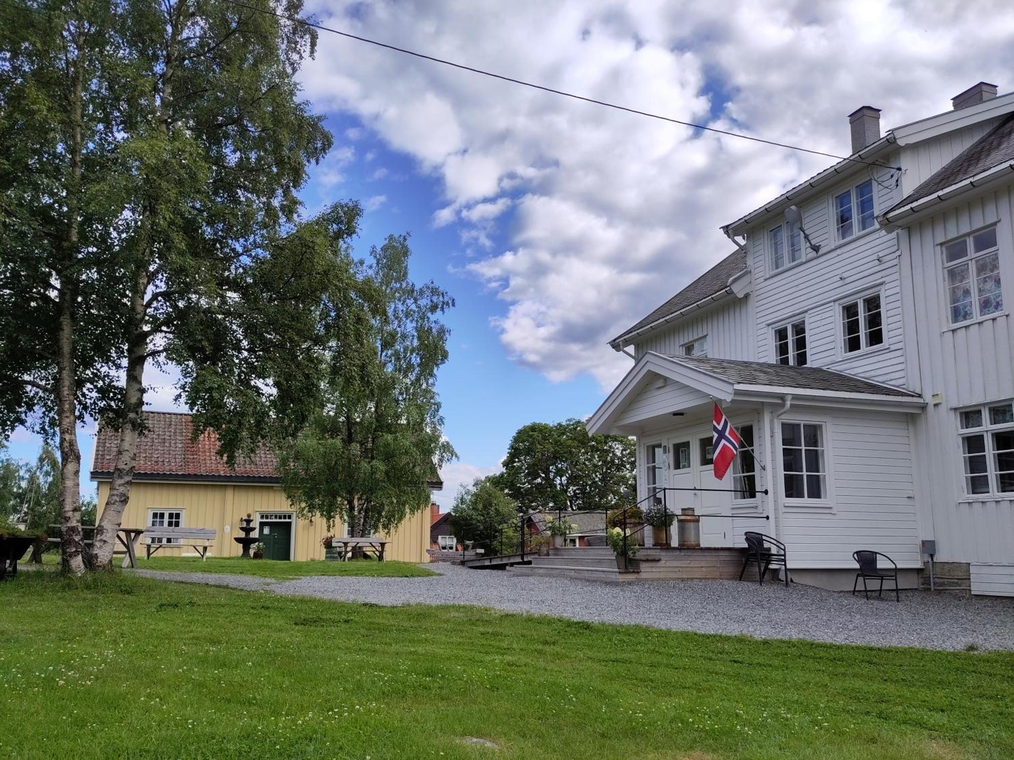 Hotel Granum Gard Fluberg Zewnętrze zdjęcie